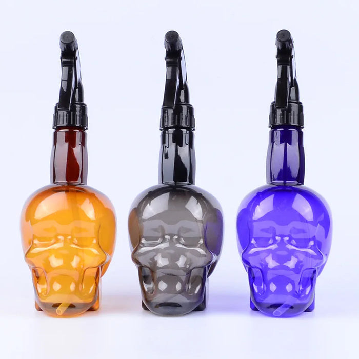 Professional 500ML Hairdressing Spray Bottle Skull Head Design Barber Watching Can Haircut Tools Accessories For Hairdresser