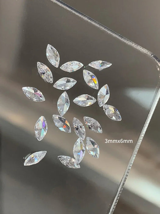 20PCS Sparkling Water Drop Rhinestones for DIY Nail Art Decoration